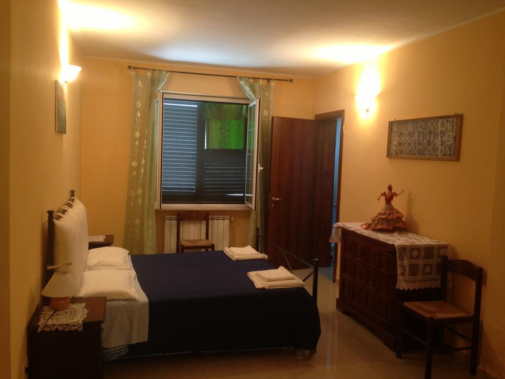 Villa Naclerio Sarzana Bilik gambar