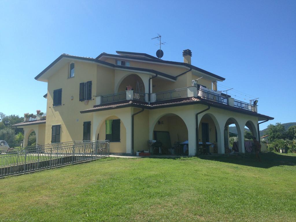 Villa Naclerio Sarzana Luaran gambar